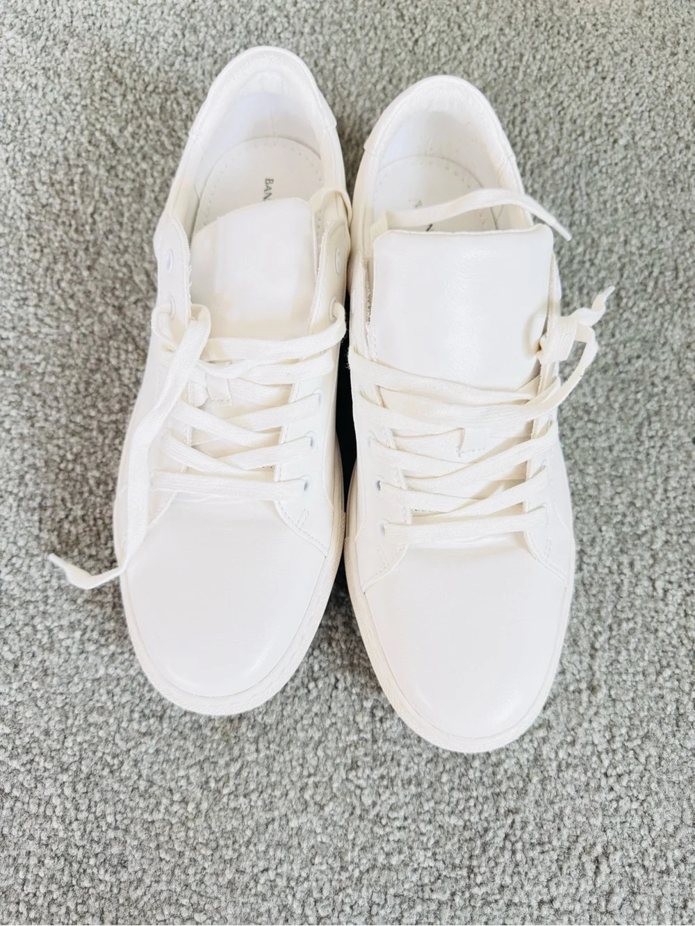 Banana Republic mens White Lace-Up Sneakers